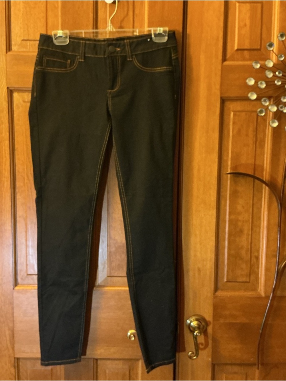 GENERRA Black Skinny Jeans with Contrast Stitching